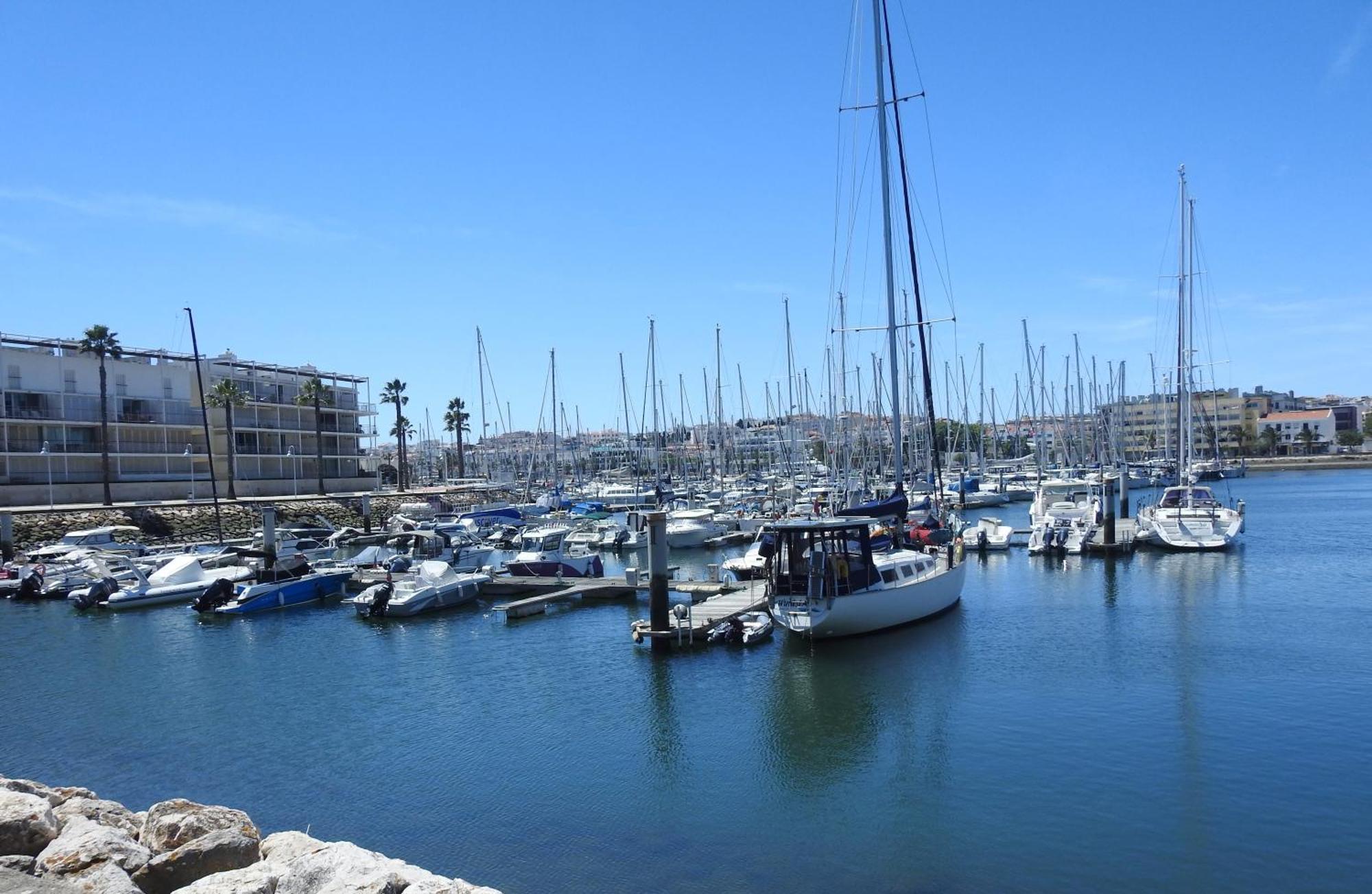 Kates Place By Lagos Marina Экстерьер фото